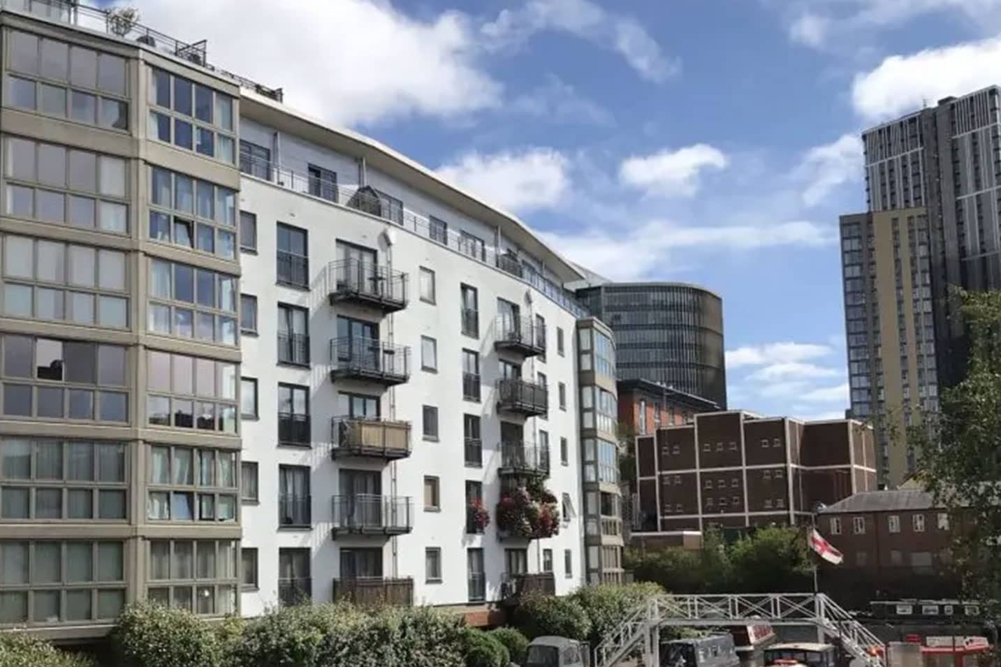PQ1, Estate Agents, UK, Global, Sales, Lettings, Investors, Developers, Land, Landlords, Tenants, Rent, Buy, Sell, Let